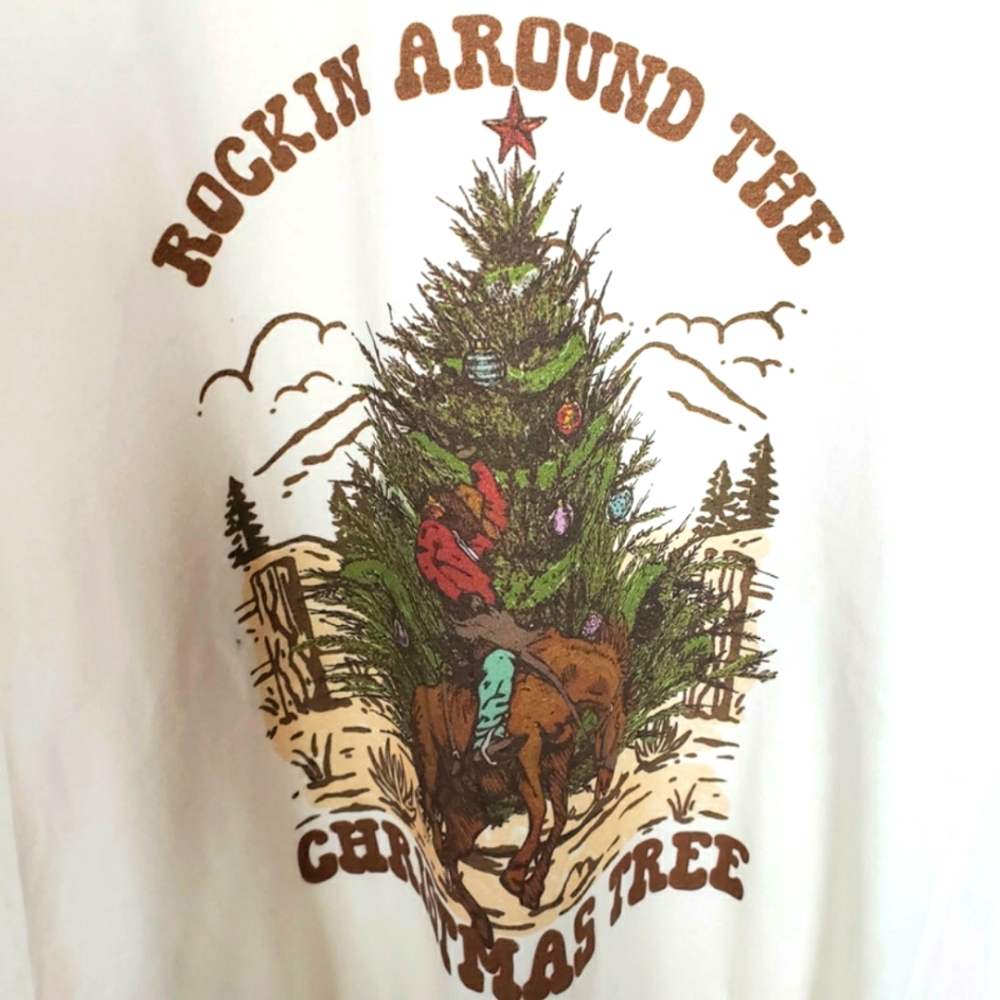 NEW! Rocking Around the Christmas Tree Short Sleeve T-Shirt Size L - Picture 4 of 5